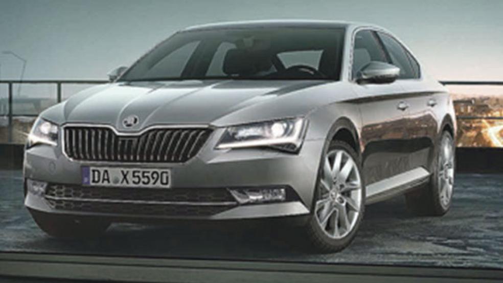 Das Skoda-Spitzenmodell Superb gehört zu den heimlichen Hoffnungsträgern des Emder VW-Betriebsrates. © Foto: Skoda