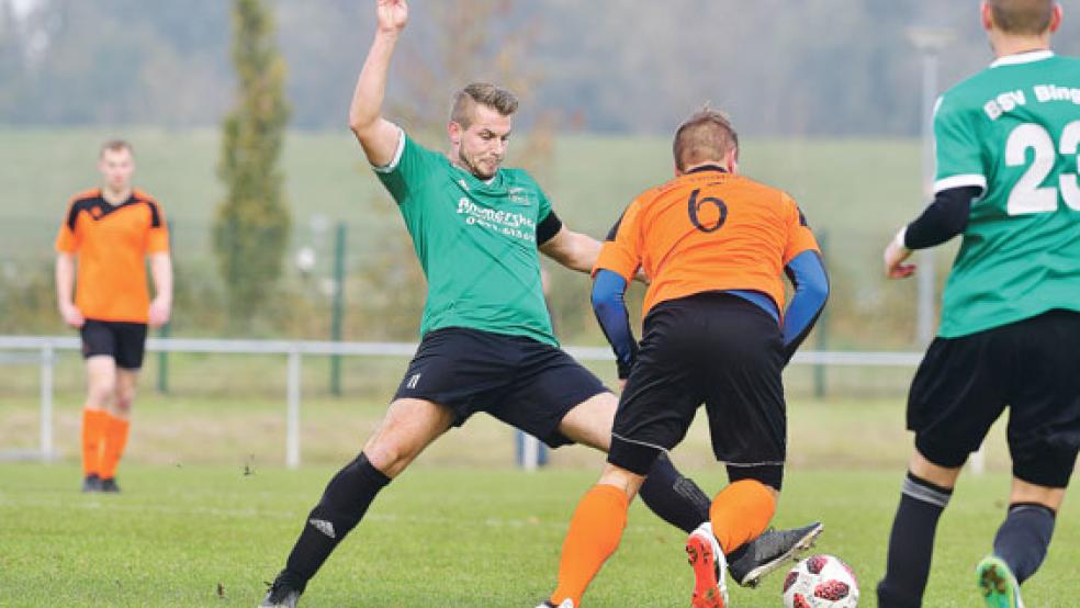 Bingums Kapitän Sacha Büüma zeigte nicht nur den richtigen Einsatz, sondern half seiner Mannschaft auch durch zwei Treffer vom Punkt. © Foto: Bruins