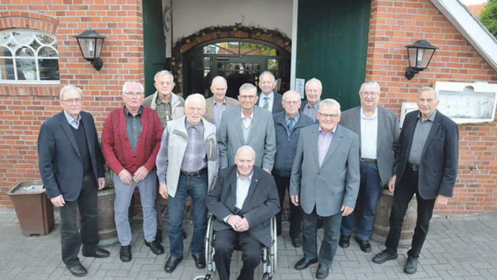 In Hesel erinnerten sich die teilnehmenden ehemaligen Schüler der Landwirtschaftlichen Schule auch an die damaligen Umstände in ihrem Berufsfeld. © Foto: Wolters