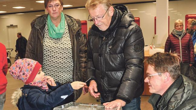 Weeneranerin gewinnt Neuwagen