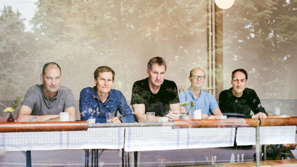 Die Hamburger Rockband »Kettcar« wird Headliner beim »Großefehn Open Air« 2019. © Foto: Andreas Hornoff