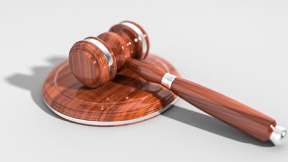 Vor dem Landgericht Aurich muss sich ein 69-Jähriger verantworten, der seine Frau heimtückisch ermordet haben soll. © Foto: Pixabay