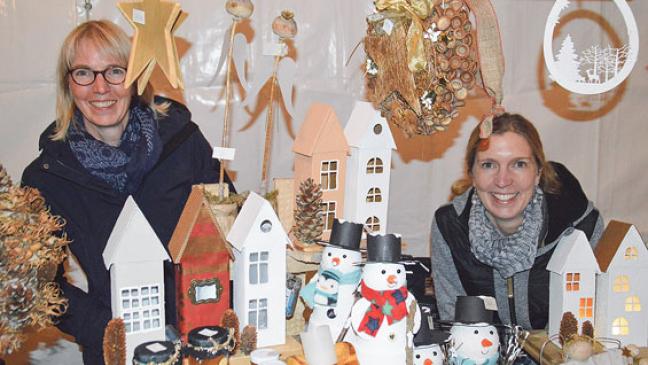 Besucher trotzen Wind und Regen