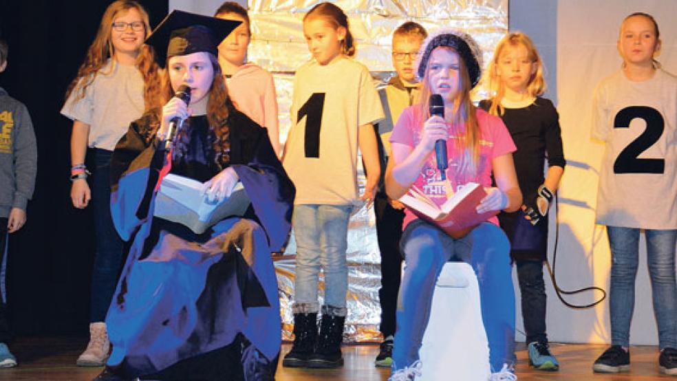 Ist Elisa (rechts) zu blöd für die »Rundum sorglos Schule«? Der Geist der Schule (links) weiß sich auch keinen Rat. © Fotos: Himstedt