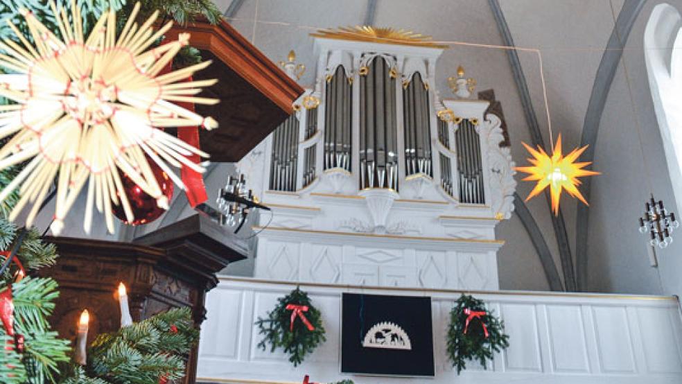 In der Stapelmoorer Kreuzkirche werden am 30. Dezember die Stücke von Charles Dickens’ Weihnachtsgeschichte zu hören sein.  © Foto: Organeum
