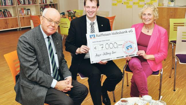 Spende unterstützt Hospizarbeit in Leer