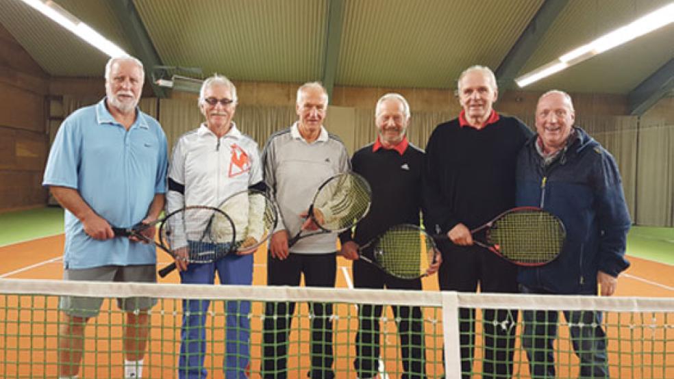 Das Erfolgsteam des TuS Weener: Peter Fröhlich, Max Wuttke, Herbert Batterham, Bruno Hinrichs, Holger Relotius und Harm Fricke. © Foto: privat