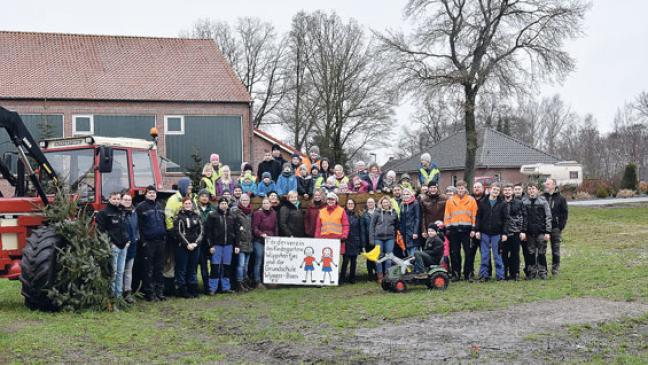 Weihnachtsbaum-Aktion: Von den Einnahmen profitieren wieder Kinder in Wymeer
