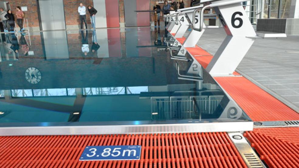 Das neue Hallenbad in Leer wird in wenigen Wochen eröffnet. Es wird neben einem Festakt auch ein »Tag der offenen Tür« veranstaltet. © Foto: Boelmann