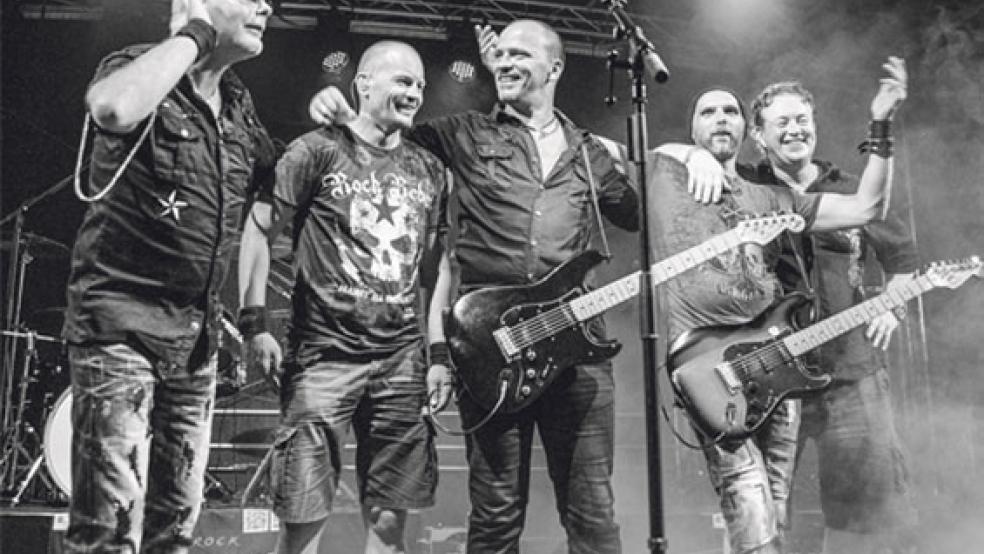 Die Band »Accuracy« gibt am Freitag, 1. Februar, ab 21 Uhr in der Café & Bar »Celona« am Denkmalsplatz in Leer Rock-Klassiker zum Besten. © Foto: privat
