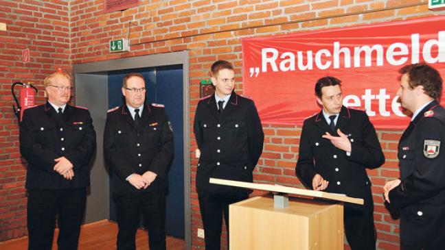 Feuerwehr fürchtet erneute Bauverzögerung