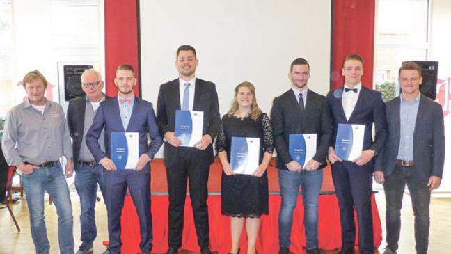 Fünf Mechatroniker freigesprochen