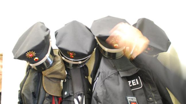 Bewaffneter Raubüberfall auf Tankstelle