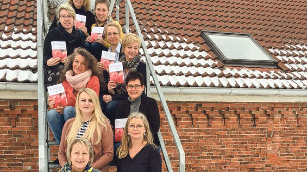 Die Organisatorinnen der Frauenwochen, darunter auch Angelika Janßen-Harms, Gleichstellungsbeauftragte der Stadt Weener (unten links). © Foto: Landkreis Leer