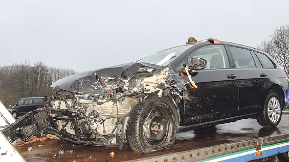 Das Auto des Weeneraners war nach dem Verkehrsunfall nicht mehr fahrbereit. © Foto: Gonzalez-Tepper