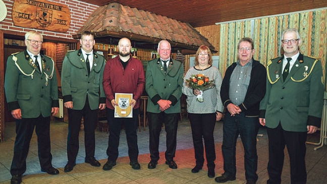 Schützenverein Diele ehrt fünf Mitglieder