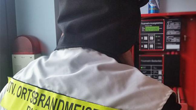 Dampf aus Ofen löst Alarm aus