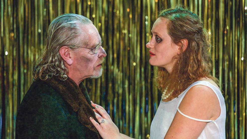 »Lulu« hat wie kaum eine andere literarische Figur die (Männer-)Fantasien beflügelt. Je nach Blickwinkel ist sie mal Opfer, mal Femme fatale oder gleich beides. © Foto: Landesbühne