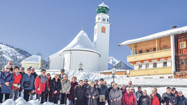 Reisegruppe erlebt Märchenlandschaft