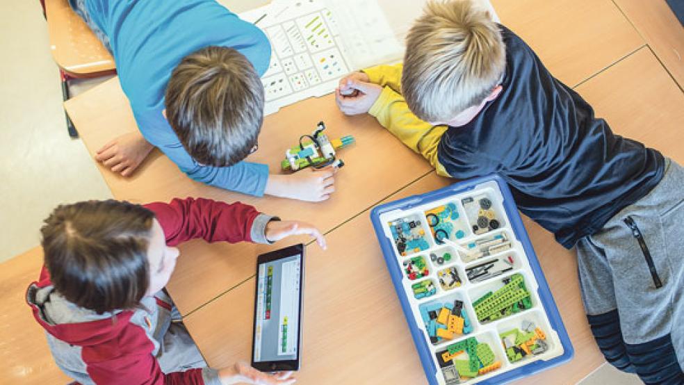 Heike Ahrens von der Leeraner Kreisverwaltung stellte die Ergebnisse der Schuleingangsuntersuchung (2017) am Dienstagnachmittag im Jugendhilfeausschuss vor. Einige Entwicklungen werden mit Sorge betrachtet.  © Foto: Arnold (dpa)