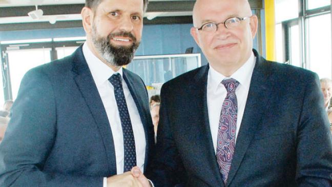 »Schlick-Pakt« besiegelt