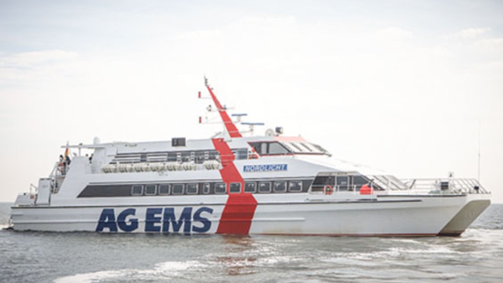 Seit 30 Jahren im Dienst der Reederei AG Ems: Der Katamaran MS »Nordlicht« hat seit dem 6. April 1989 fast zwei Millionen Passagiere befördert. © Foto: Reederei AG Ems