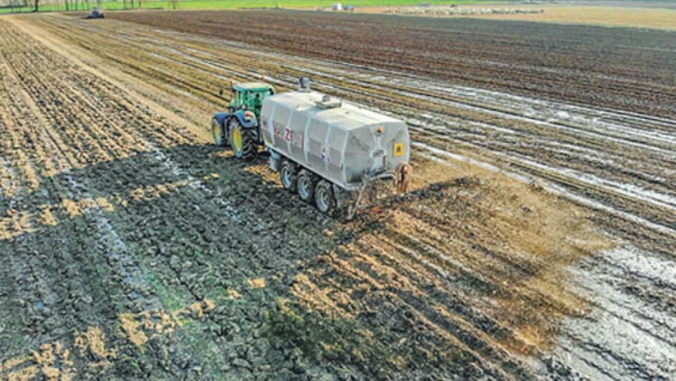 In Landschaftspolder hat sich bereits Ende Februar ein Gülle-Unfall ereignet. Die Polizei ermittelt. Bei dem Bild handelt es sich um ein Symbolfoto.  © Foto: pixabay