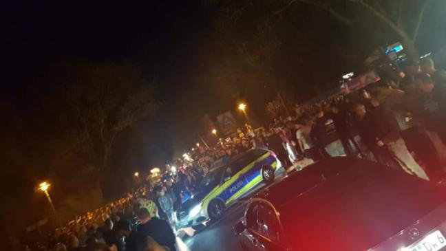 Carfreitag zog Hunderte von Tuning-Fans nach Bunde