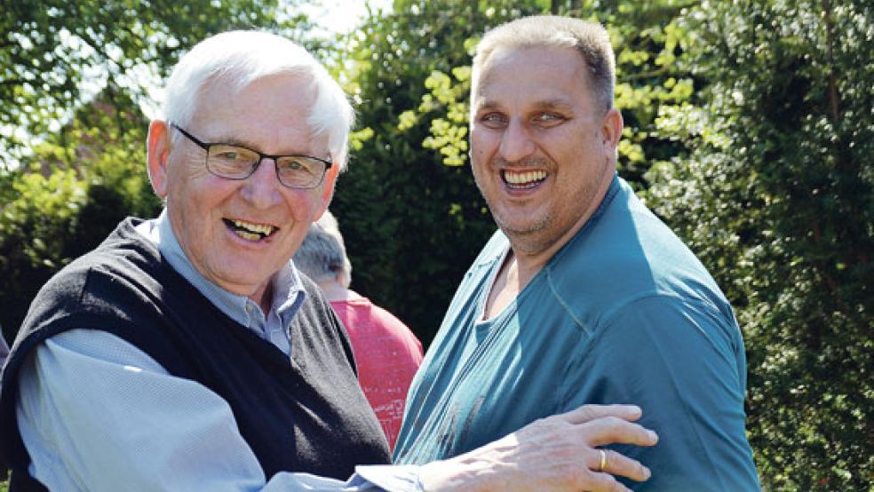 Zwei passionierte Nötenscheeter: Karl Schulte (links) war dieses Mal allerdings nur Zuschauer und Jan Oltrop blieb leider erfolglos. © Foto: Himstedt