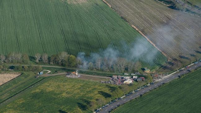 Heiße Flammen und mehr sommerliches Wetter