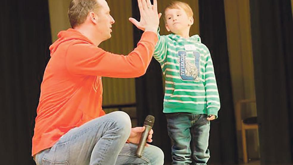 Gesucht werden wieder Schauspieler jedes Alters, die Lust haben, mit den Mitarbeitern des Jugendbüros (hier Werner Hoffmann) ein spannendes Filmprojekt auf die Beine zu stellen. © Foto: Jugendbüro
