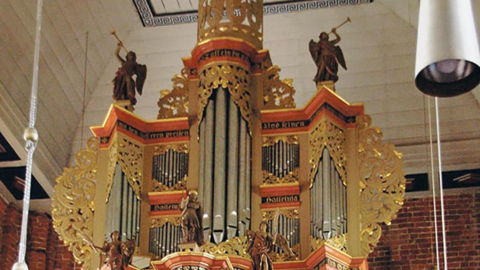 Auch die 1713 von Gerhard von Holy erbaute Orgel in Marienhafe ist Teil der Exkursion. © Foto: Dahlke