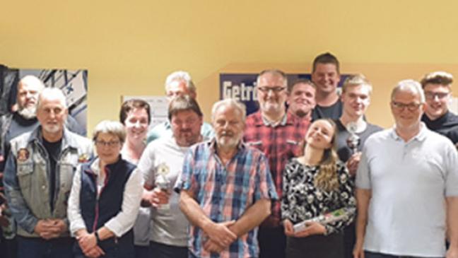 708 Ringe brachten der Stadt Weener den knappen Sieg