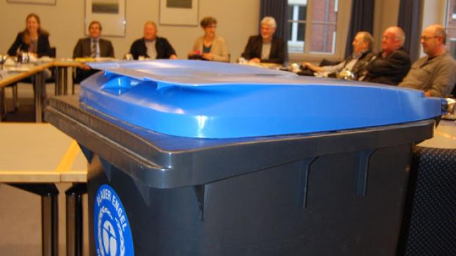 »Blaue Tonne«: 2700 Stück bestellt