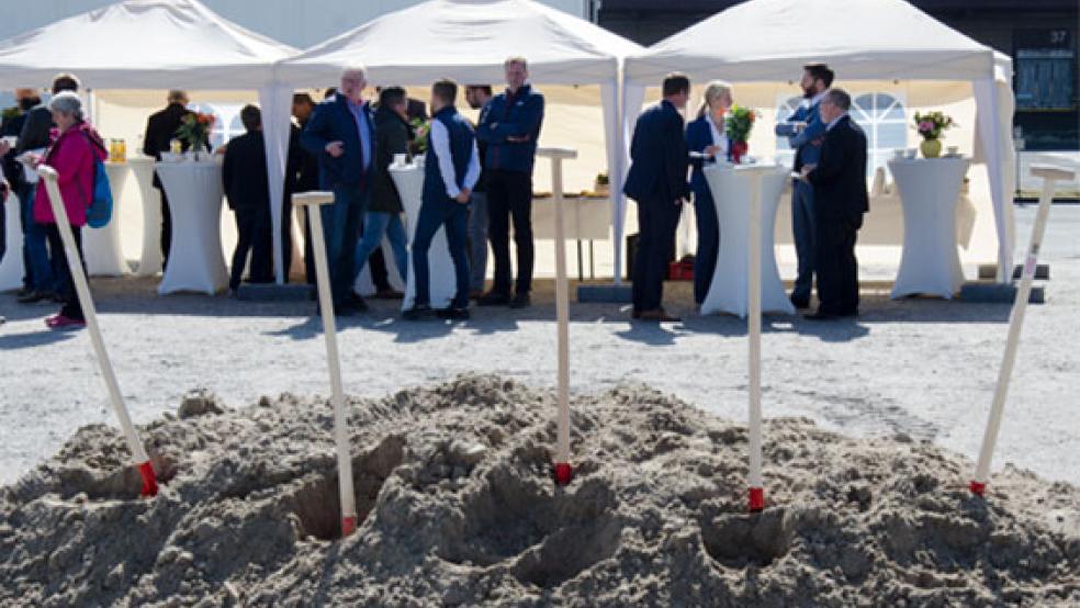 Spatenstich für das Millionen-Projekt. © Fotos: Hanken