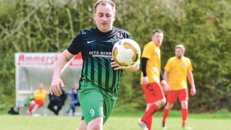 Da kam Freude auf bei den Kickern des BSV Bingum: Dem Tabellensiebten konnte die Mannschaft um Leonid Lang einen Punkt abtrotzen. © Archivfoto: Bruins