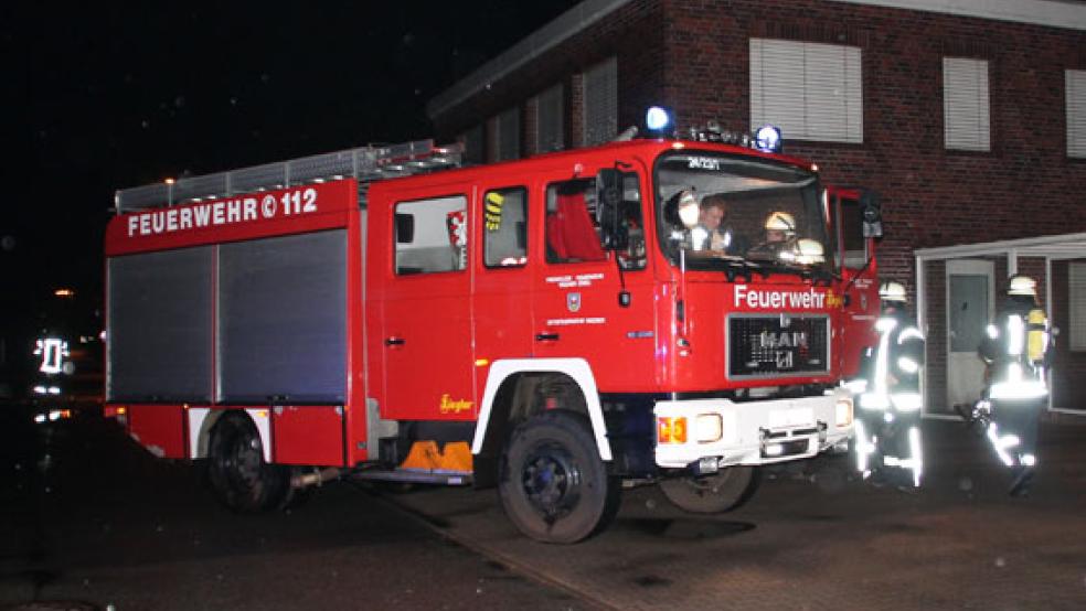 Bei der Firma Wildboer hat gestern Abend offenbar ein Blitzeinschlag die Brandmeldeanlage ausgelöst. © Foto: J. Rand/Feuerwehr