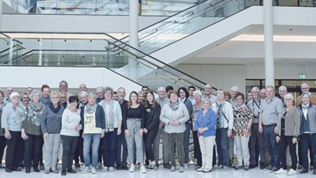 Diskussion mit Hanne Modder beim Besuch im Landtag
