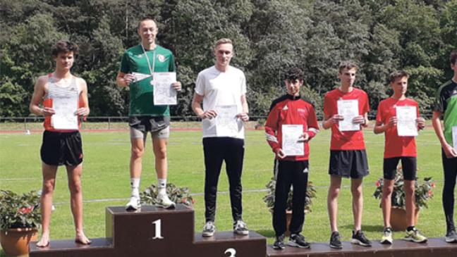 Smid läuft gegen die besten Deutschen