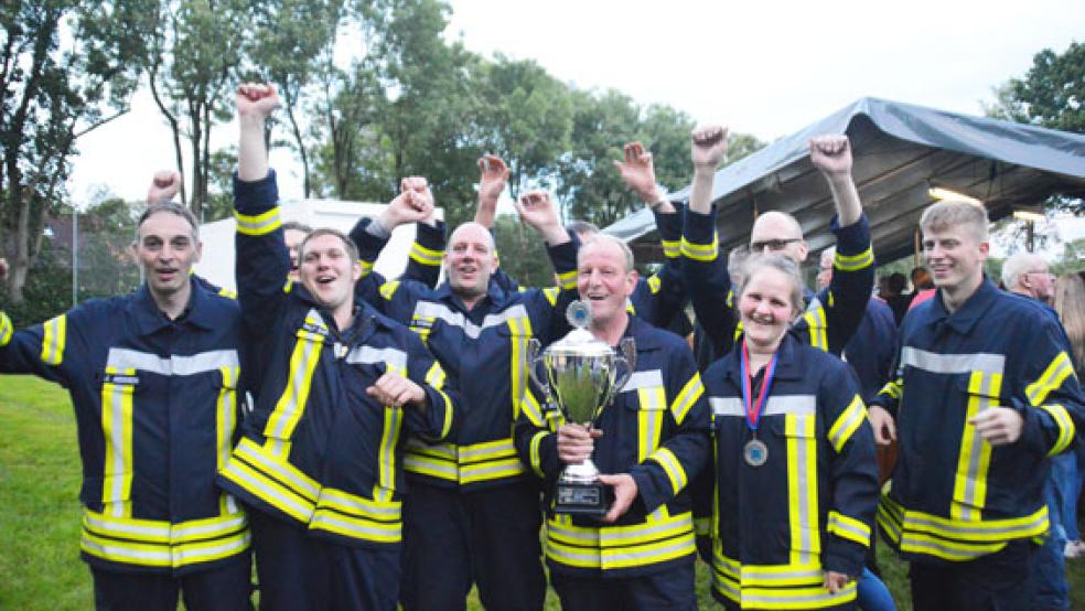 Waren dieses Jahr nicht zu toppen:. Die Feuerwehr Wymeer/Boen holte den Pfingstpokal souverän mit durchschnittlich 61,725 Sekunden in zwei Durchgängen. © Fotos: Himstedt