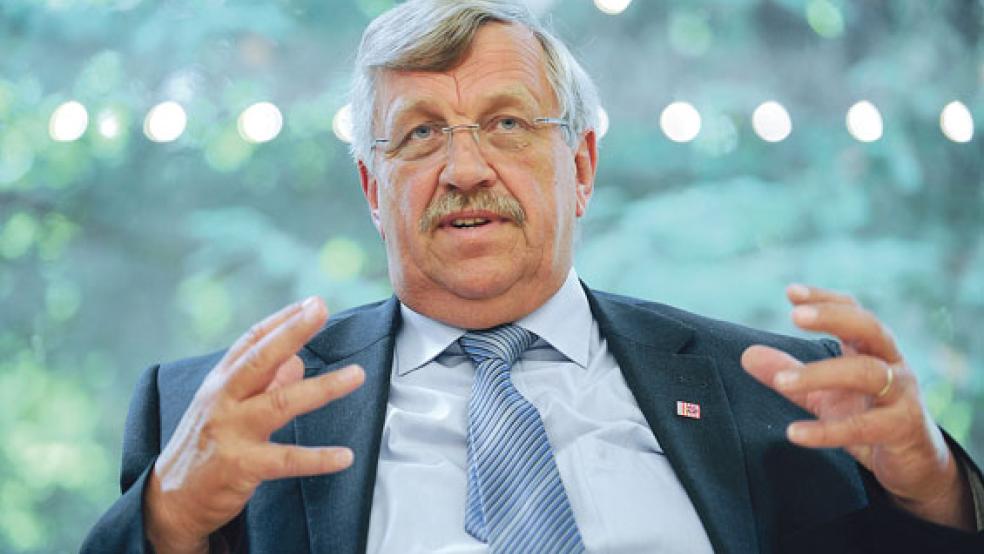 Im Fall des erschossenen Kasseler Regierungspräsidenten Walter Lübcke (Bild) war die Polizei auf zwei Wangerooge-Fähren im Einsatz und nahm eine Person in Gewahrsam. Anhaltspunkte für eine Tatbeteiligung ergaben sich nicht. © Foto: Zucchi (dpa)