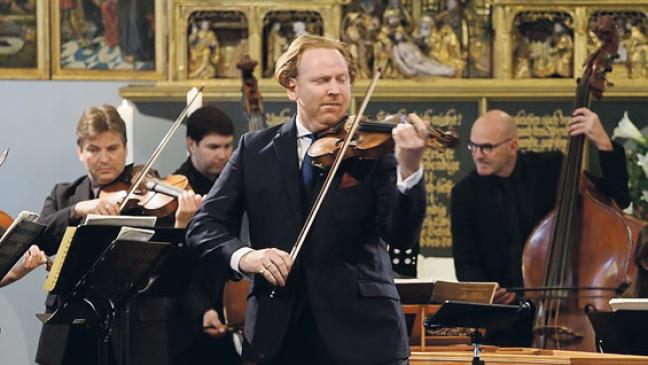 Gezeitenkonzerte: Furioser Auftakt mit Stampfen und Tanzen