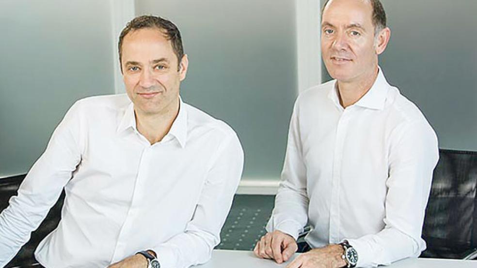 Christian und Michael Bolte vom Unternehmen Credit­reform stellten die Ergebnisse der Frühjahresumfrage vor. © Foto: Creditreform