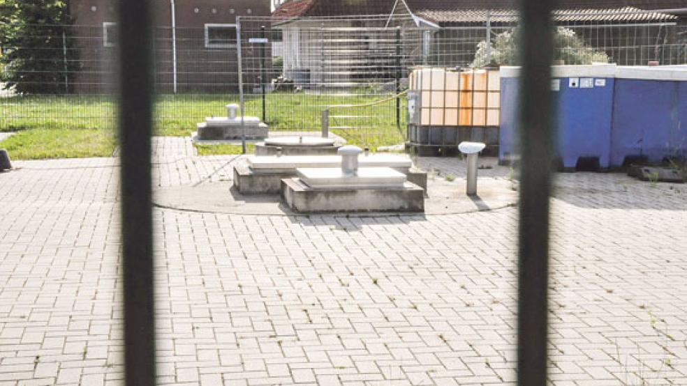 Das Pumpwerk an der Blyhamer Straße in Jemgum bereitet der Gemeindeverwaltung große Sorgen. © Foto: Boelmann