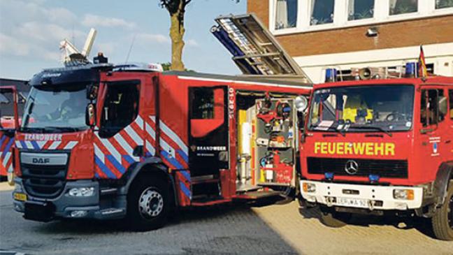 Bunder Feuerwehr fährt ins Nachbarland
