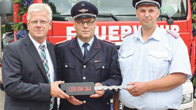Brandneues Feuerwehrauto für Stapelmoor