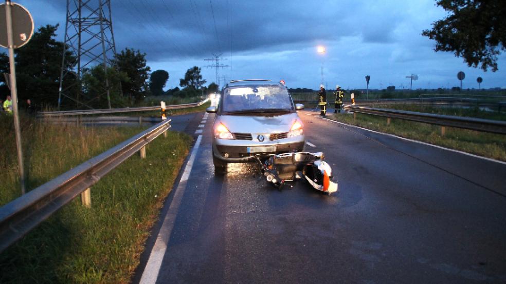 Die Freiwillige Feuerwehr Vellage wurde zum Ausleuchten der Unfallstelle alarmiert, damit die Polizei den Unfall aufnehmen konnte. © Rand (Feuerwehr)