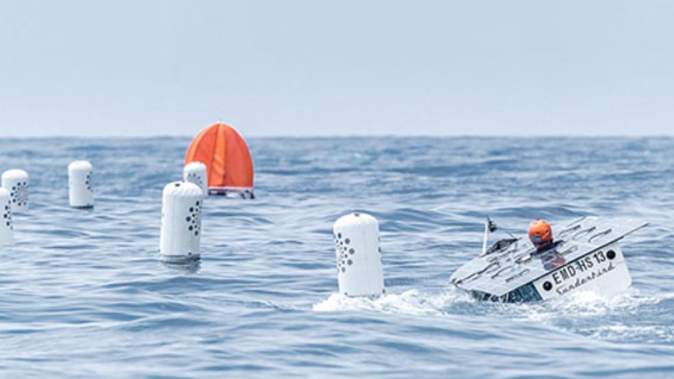 Lukas Sikken lenkte die »Sunderbird« geschickt durch das Slalomrennen. © Foto: YCM Studio Borlenghi