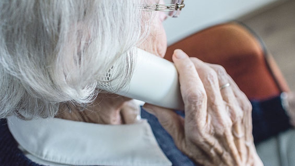 Ältere Menschen stehen bevorzugt im Visier der Anrufbetrüger. © Foto: pixabay