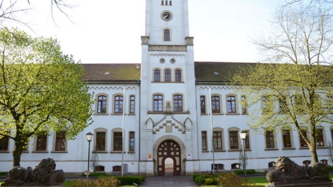 Ein Angeklagter, vier Anwälte und eine verworfene Berufung